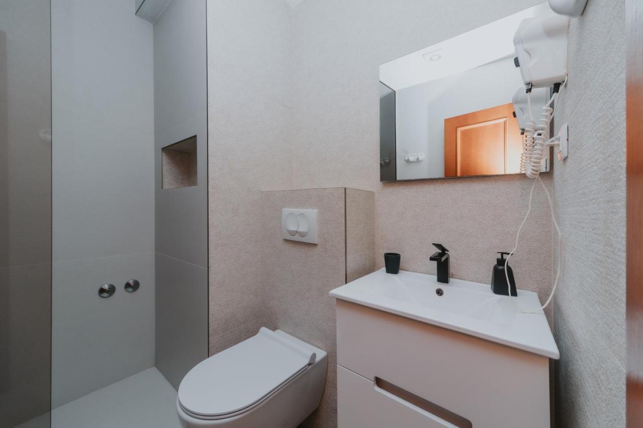 Mali Porat Hotel Budva