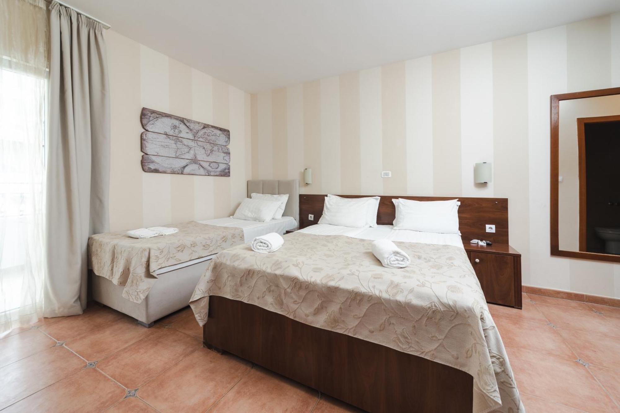 Mali Porat Hotel Budva