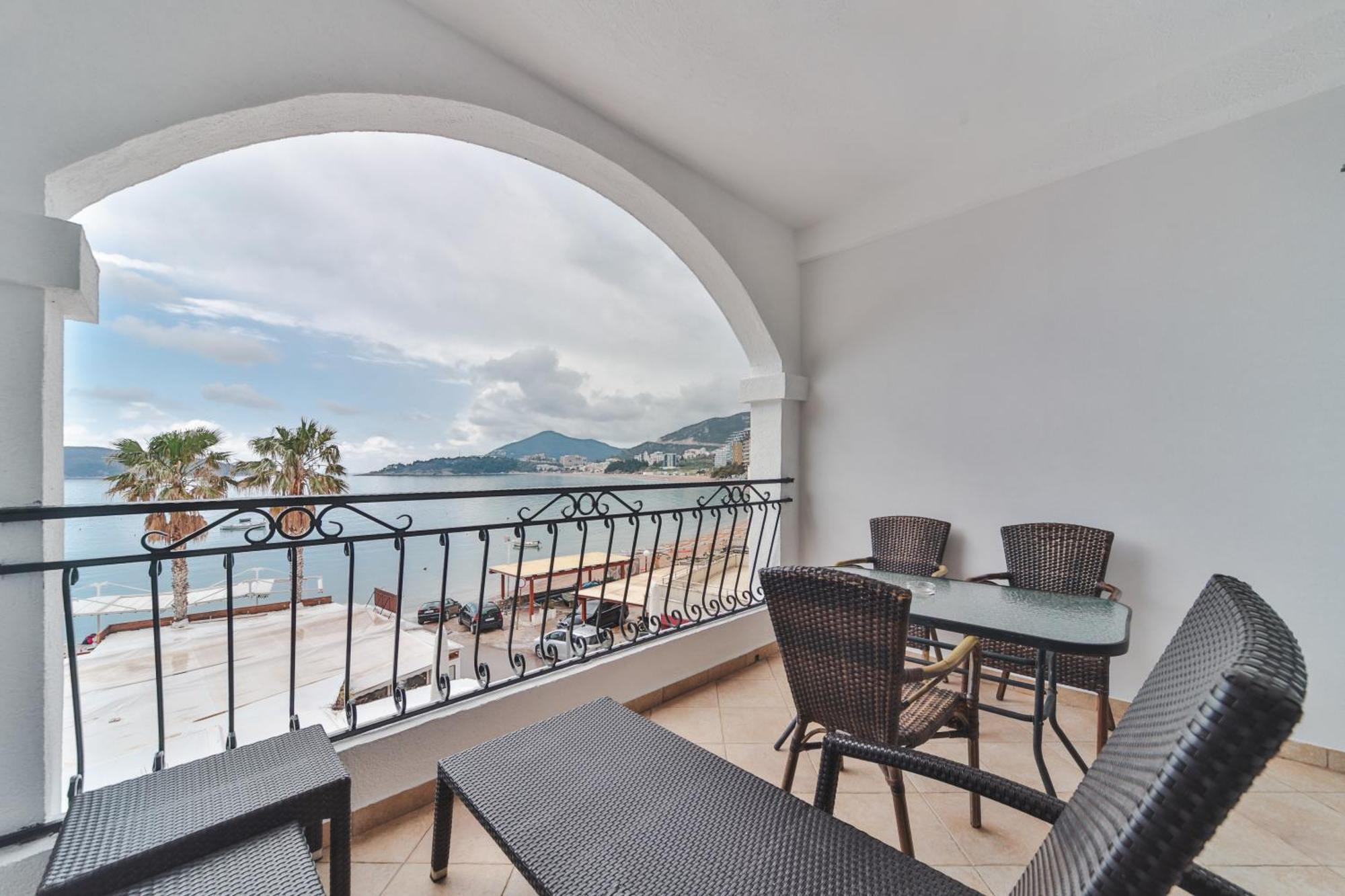 Mali Porat 3*