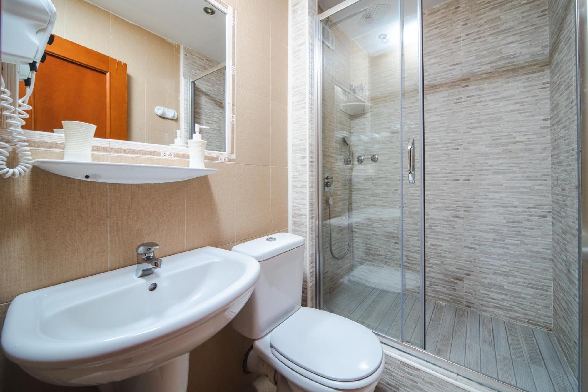 Mali Porat Hotel