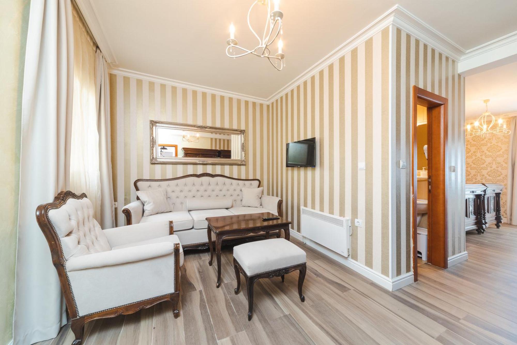Mali Porat Hotel