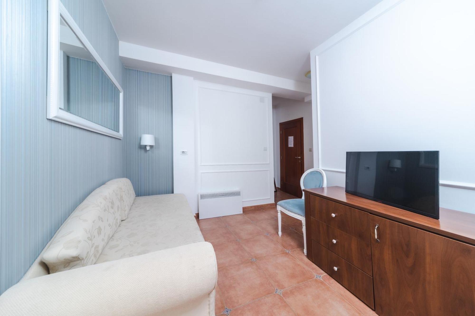 Hotel Mali Porat 3*